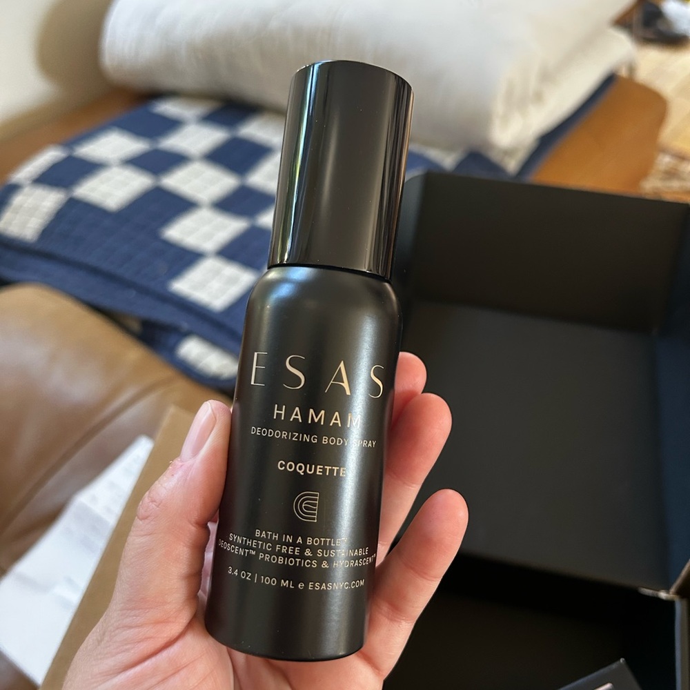 ESAS Hamam Deodorizing Body Spray in coquette